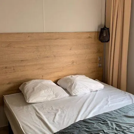 Mobile Presitge With 2 Bedrooms In With Air Conditioning * Sérignan